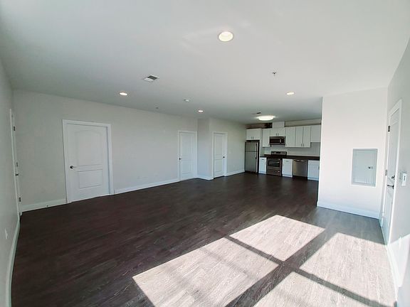 4th image of 6817 Polk St #206
