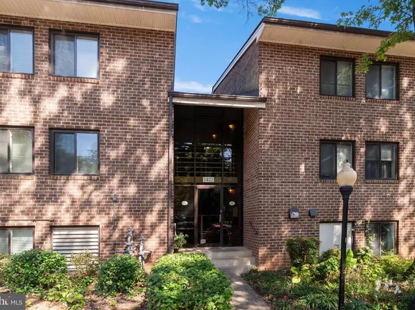 1422 Northgate Sq #22/1A, Reston, VA 20190