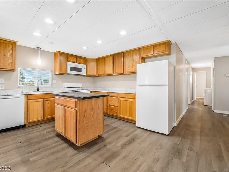 2847 Mammoth Ct — Photo 6