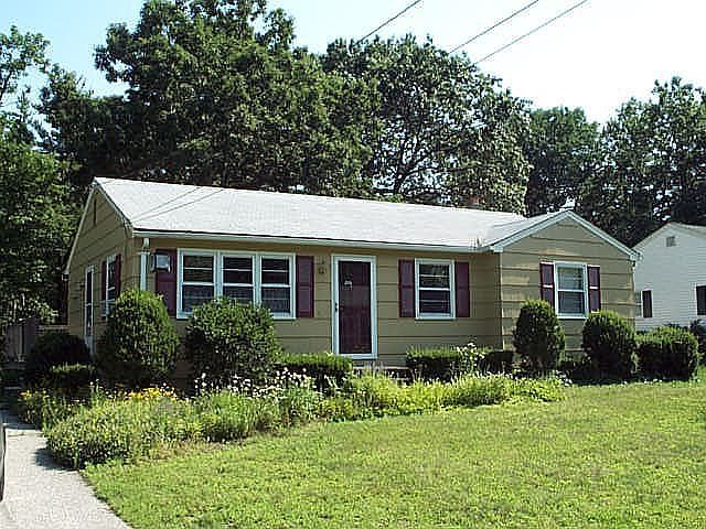 1st image of 14 Maid Marion St