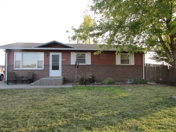 420 Arrowhead St, Colby, KS 67701