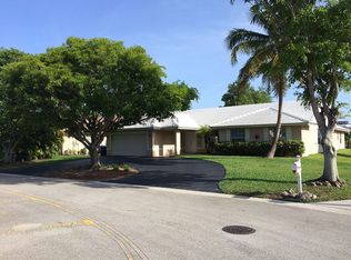 5115 NW 98th Dr, Pompano Beach, FL 33076