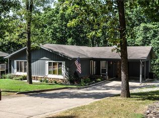 10 Lonsdale Dr, Bella Vista, AR 72715
