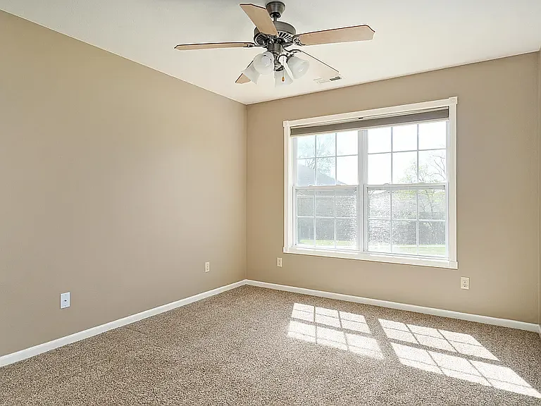 835 E Country Ridge St — Photo 29