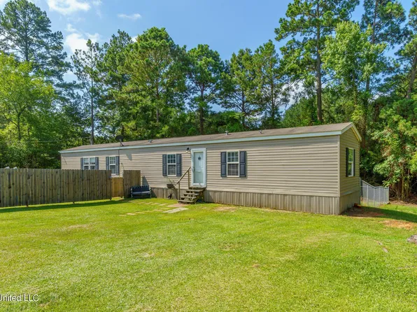 496 Ovett Moselle Rd, Moselle, MS 39459