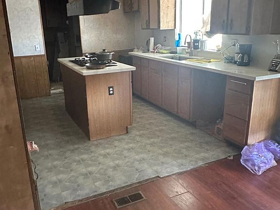 5th image of 6601 Eucalyptus Dr
