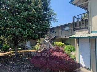 507 NE D St #6, Grants Pass, OR 97526