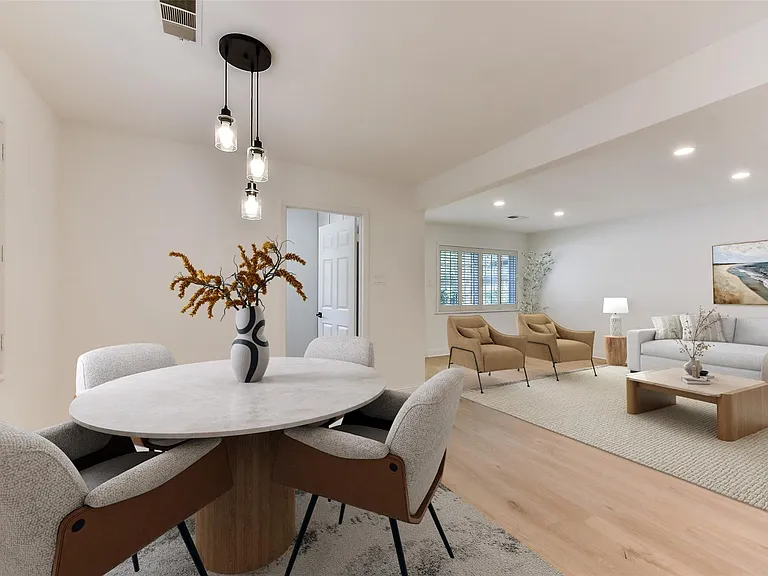 5946 Valkeith Dr — Photo 13