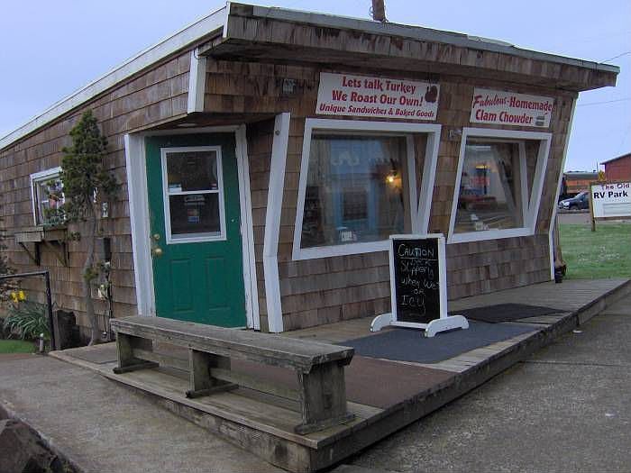 2nd image of 235 Garibaldi Ave