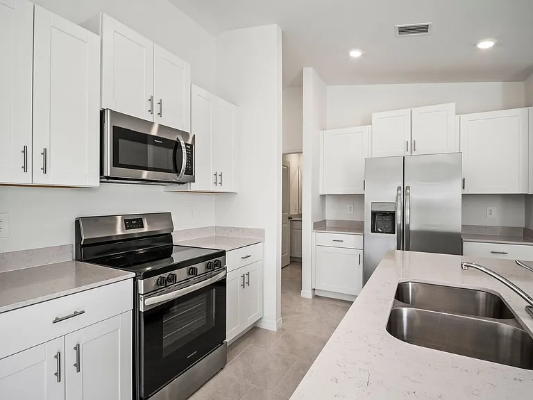 17556 Monte Isola Way — Photo 11