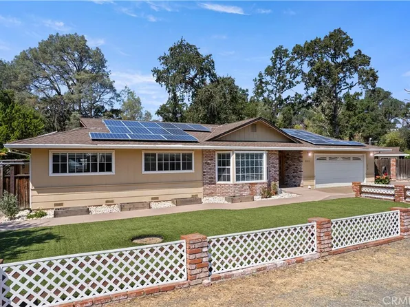 5827 Lillian Dr, Kelseyville, CA 95451