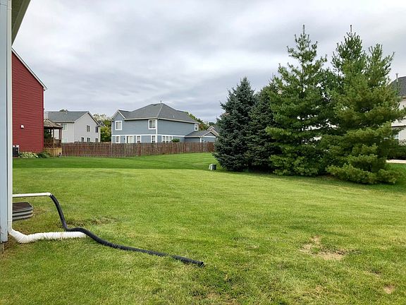 3rd image of 2597 Adelia Ln