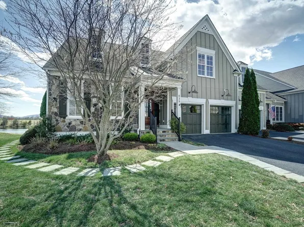 638 Baywick Cir, Crozet, VA 22932