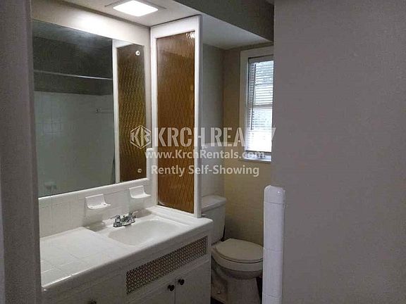 5th image of 901 Glen Valley Dr