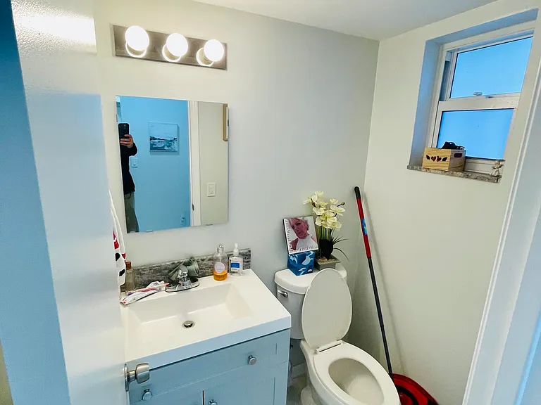 1333 E Hallandale Beach Blvd #302 — Photo 5