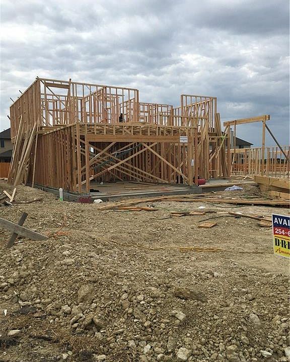 1st image of 5005 Hacienda Dr