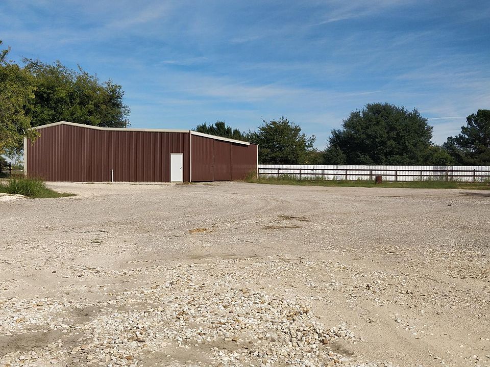 1st image of 5759 Blackburn Dr