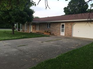 202 S Grant St, Olney, IL 62450