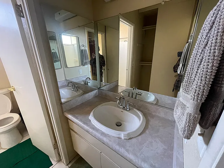 751 Lori Ln — Photo 5