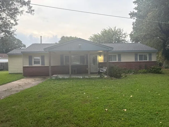 2864 N Nansemond Dr, Suffolk, VA 23435