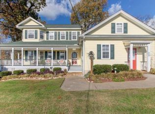 408 Gaut Rd, Dandridge, TN 37725