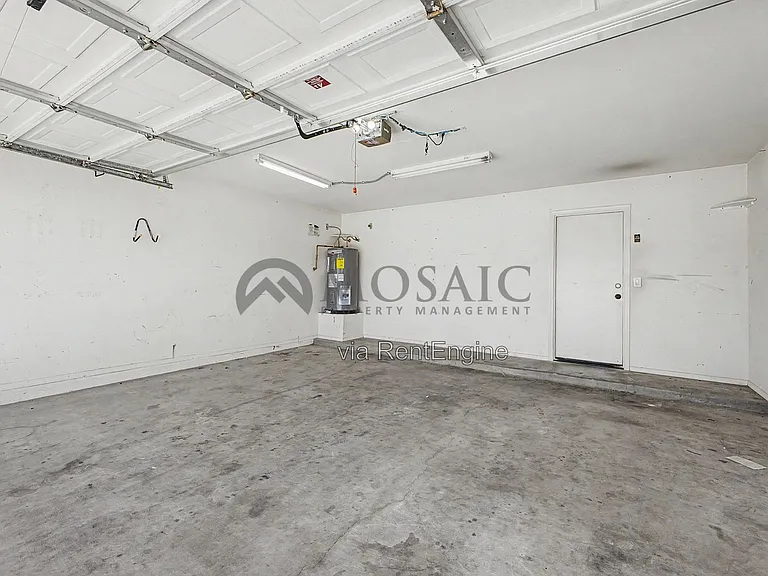 272 W Settlers Trl — Photo 24