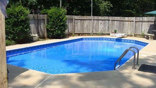 5th image of 156 Bent Oak Dr
