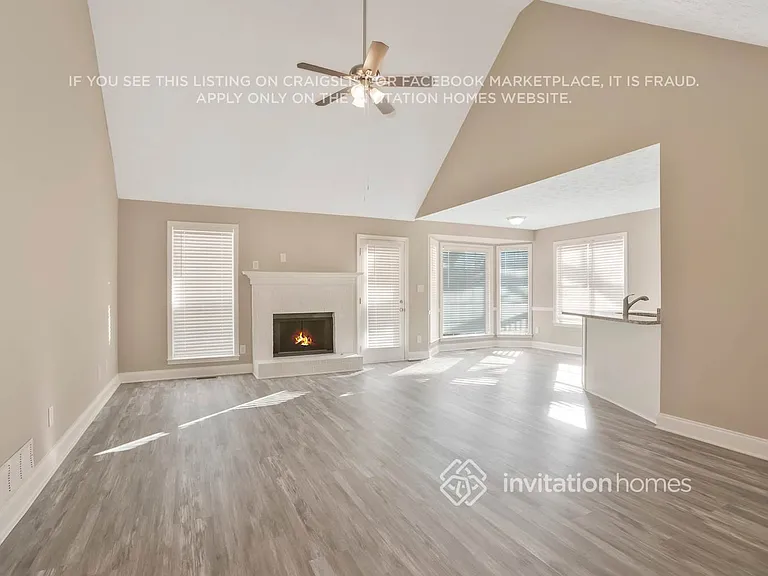 300 Jasmine Dr — Photo 6