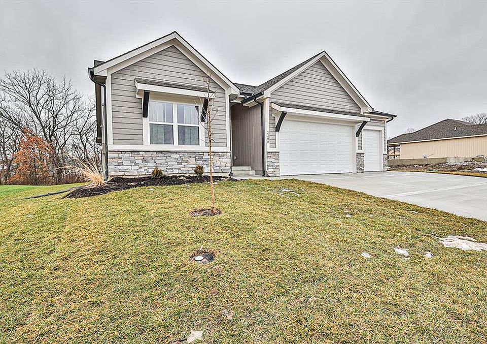 2308 NW Rymeg Dr, Grain Valley, MO 64029 Zillow
