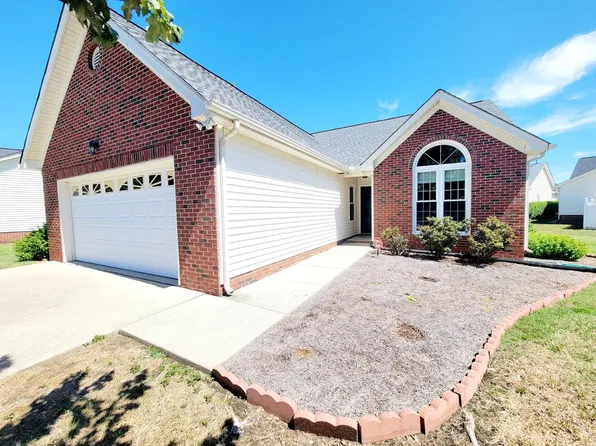 302 Millet Dr, Morrisville, NC 27560