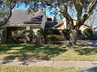 15210 La Paloma Dr, Houston, TX 77083