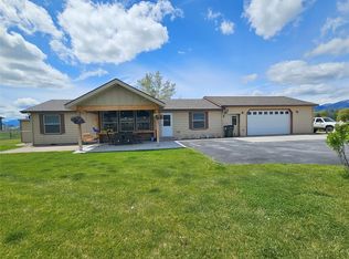 955 Ambrose Creek Rd, Stevensville, MT 59870