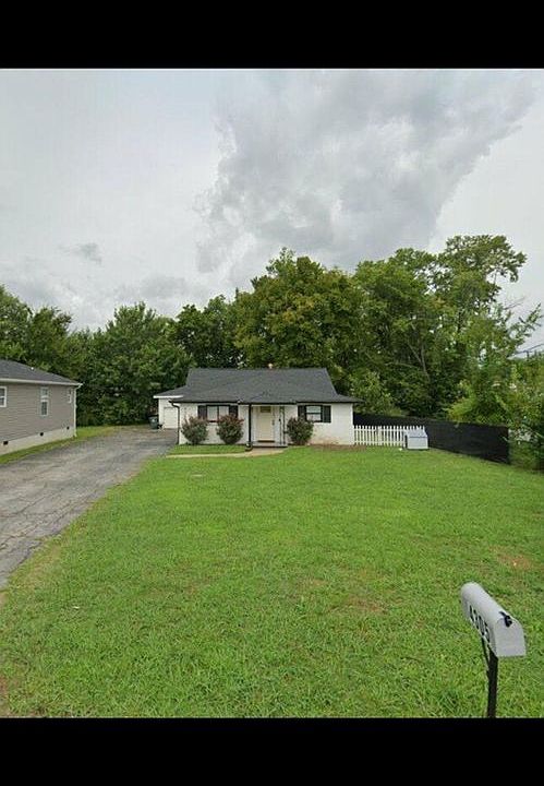 1st image of 4305 10th Ave
