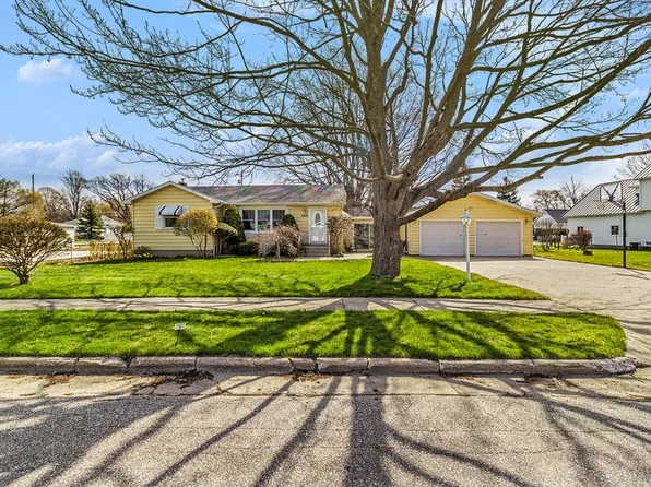 608 Saint Paul St, Ludington, MI 49431