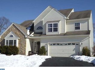 612 Buyers Rd, Collegeville, PA 19426