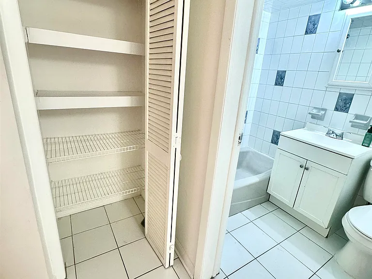 247 Clendenny Ave #1 — Photo 11