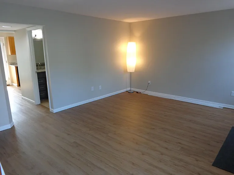 3175 Kirklevington Dr #237 — Photo 5