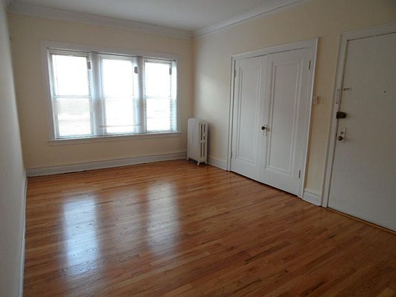 5th image of 1235 W N Shore Avenue # Fl 3rd