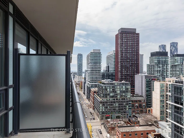 460 Adelaide St E #Penthouse 103 — Photo 28