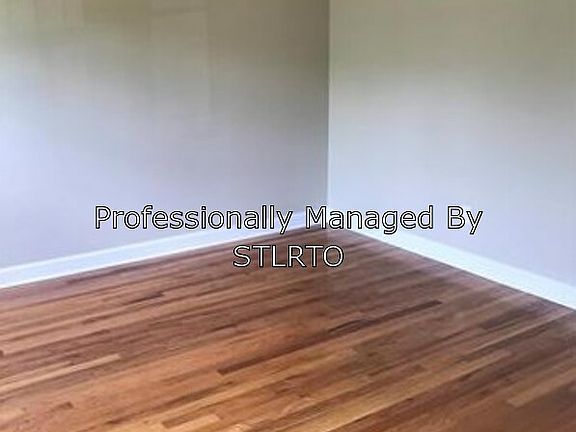 4th image of 110 Grenoble Ln