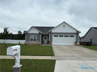 5015 E Plaza Blvd, Northwood, OH 43619