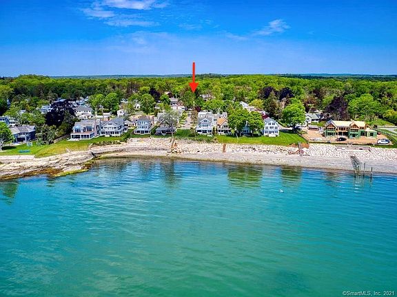 4th image of 37 Crescent Bluff Ave