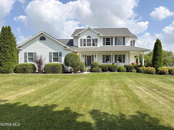 910 Water St, Woodville, OH 43469