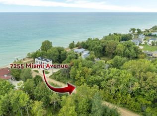 7255 Miami Ave, South Haven, MI 49090