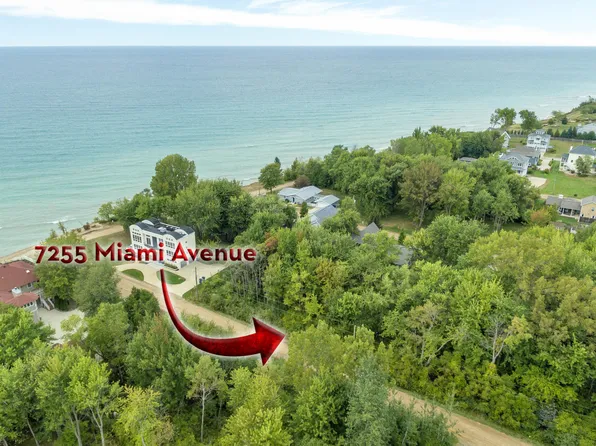 7255 Miami Ave, South Haven, MI 49090