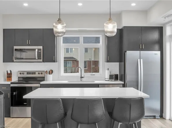 405 Myers Rd #56, Cambridge, ON N1P 0B6