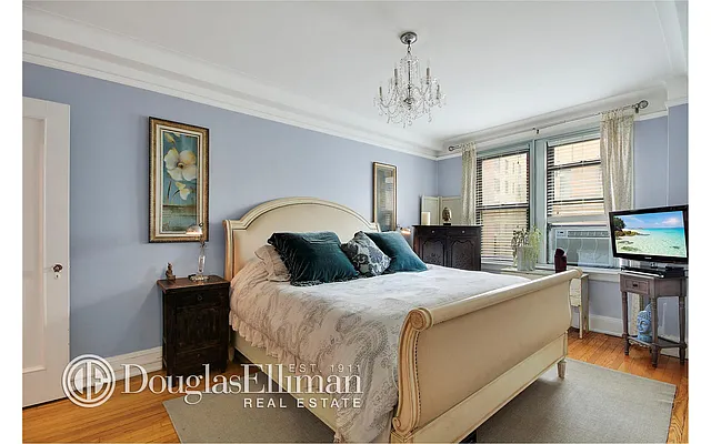 Sold by Douglas Elliman | media 3