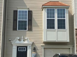 22 Gauley River Path, Falling Waters, WV 25419