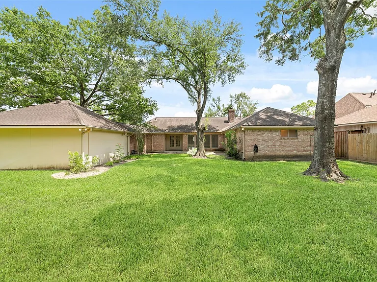 11838 Riverview Dr — Photo 28