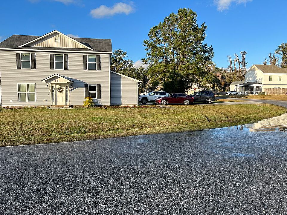 1st image of 20 Wintergreen Dr